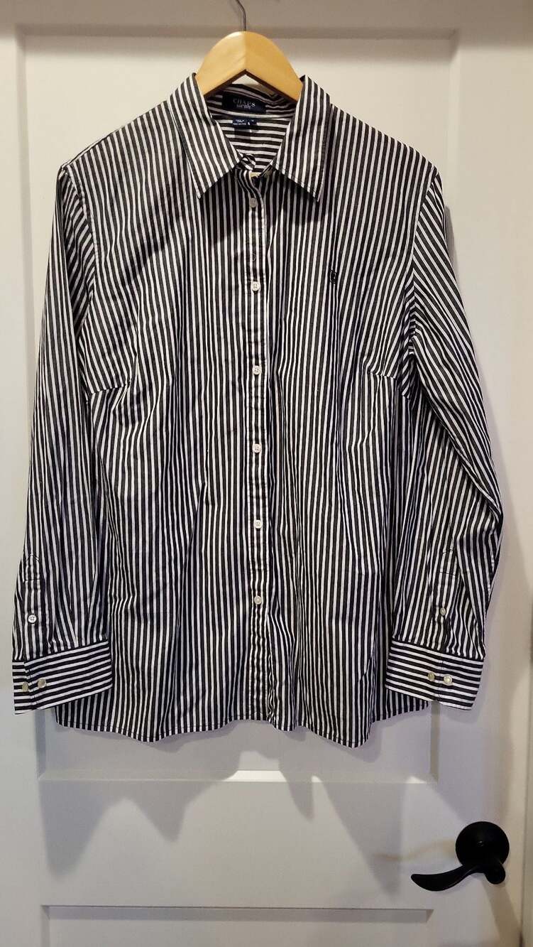 Chaps Women's Black and White Vertical Striped Long Sleeve Button Down Shirt, Si